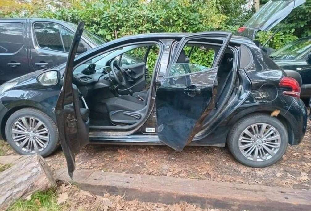 Peugeot 1.2i PureTech Style