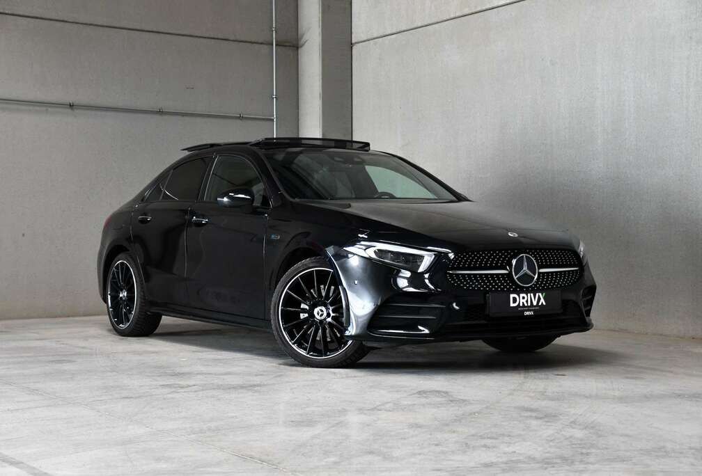 Mercedes-Benz A 250 e l AMG LINE l Open  dak l Burmester