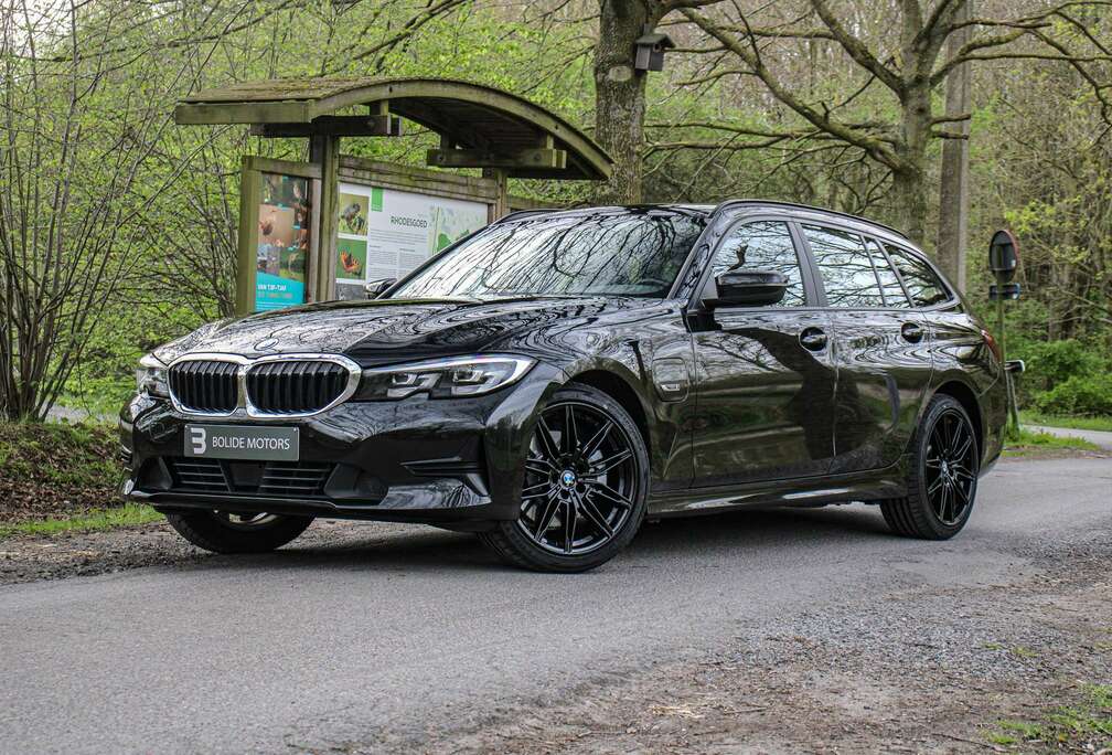BMW Touring 320eA PHEV *Leder *zetelverwarming *carpla