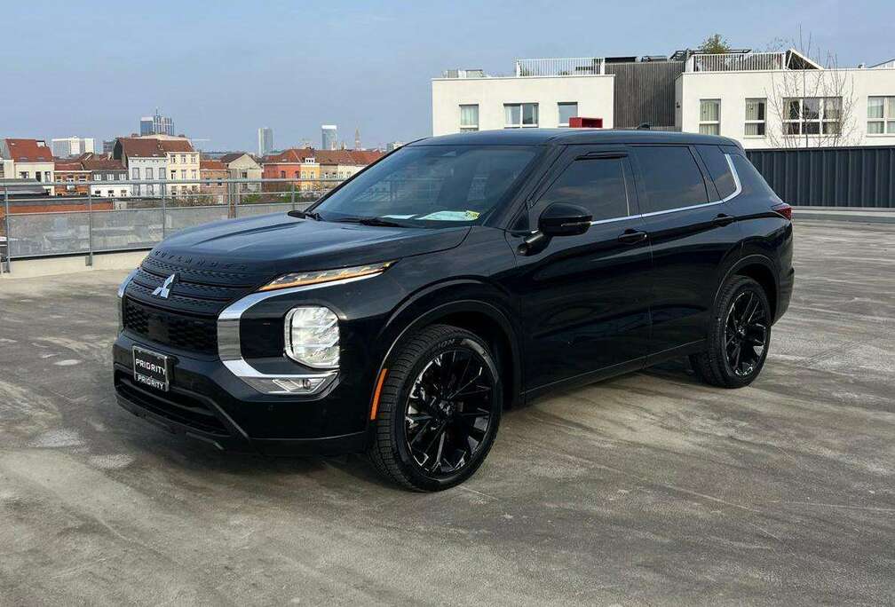 Mitsubishi FULLY LOADED-ONLY FOR EXPORT OUT OF EUROPE