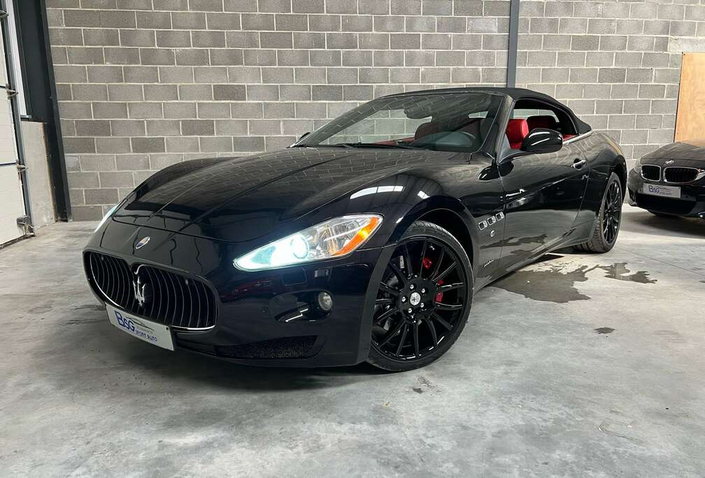 Maserati 4.7i V8 Automatic//105.000kms//superbe etat