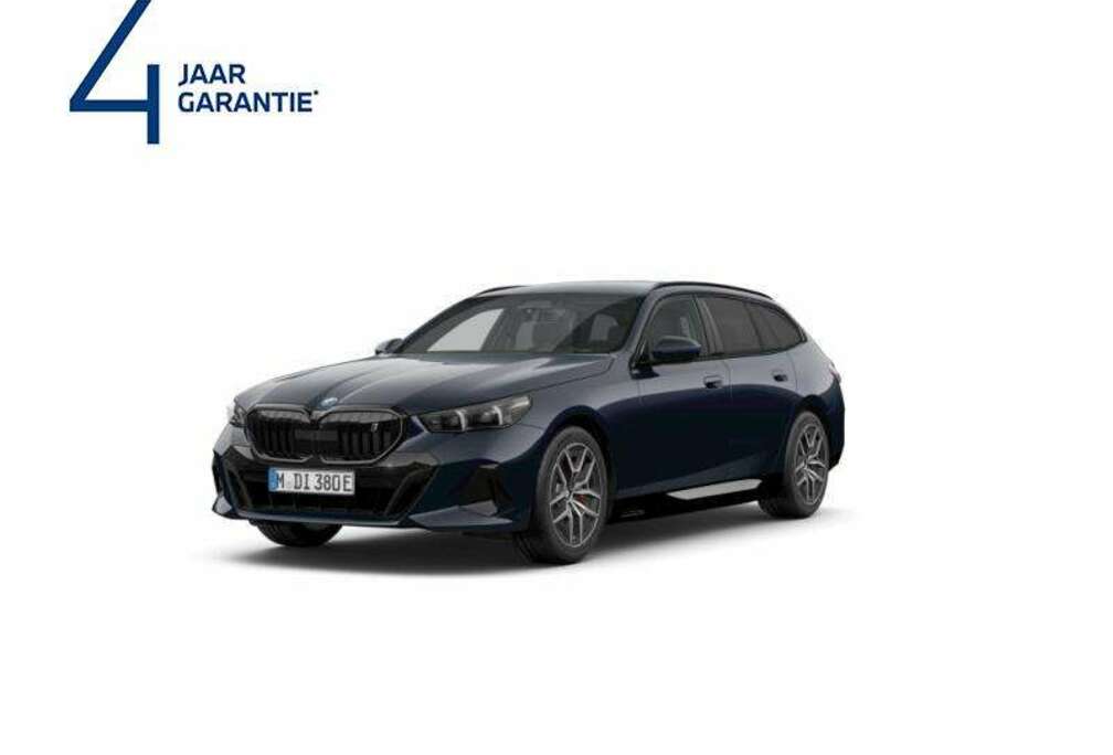 BMW edrive40 touring m sport pro  b&w  towb  adapt