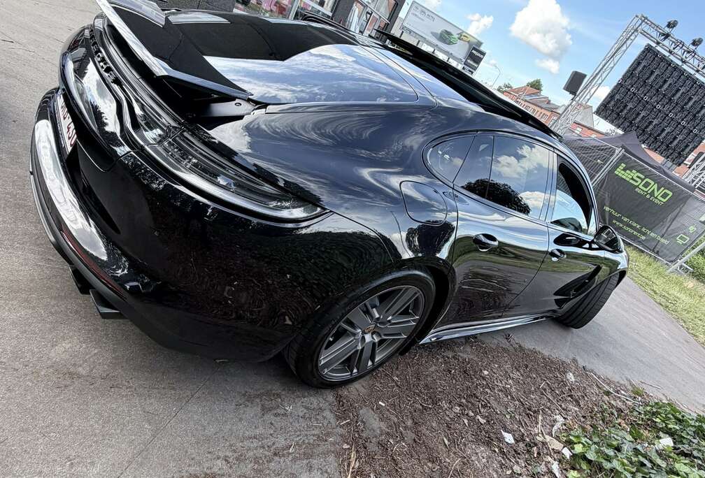 Porsche Turbo E-Hybrid