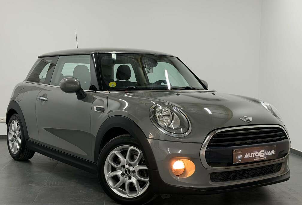 MINI Mini 1.5 D Cooper - Airco - Bluetooth - Carnet - EU6b