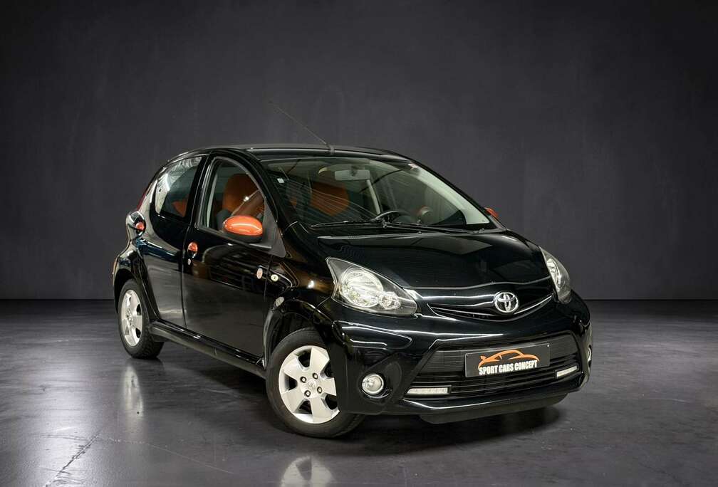Toyota ORANGE SPICE