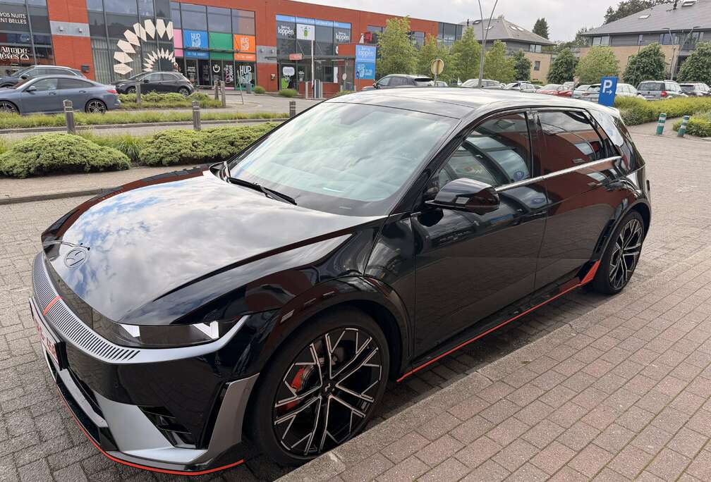 Hyundai N 84 kWh AWD Performance Vision Roofp
