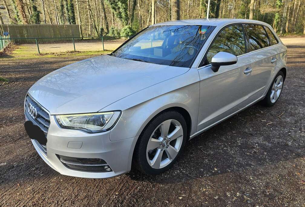 Audi 1.6 TDI Sportback Attraction