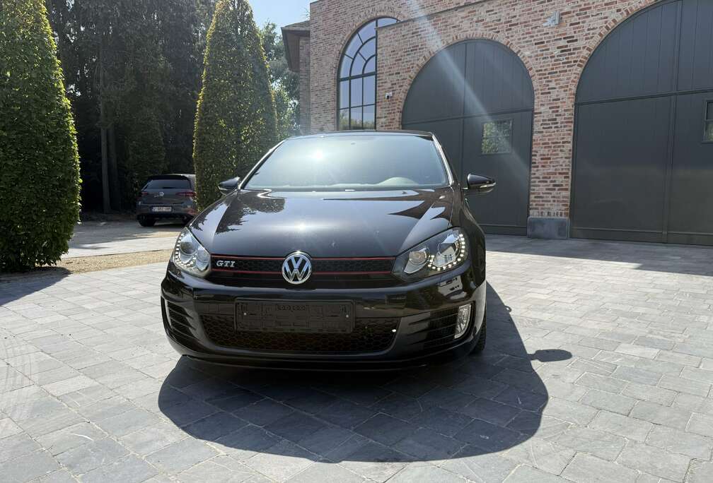 Volkswagen VOLKSWAGEN GOLF 6 GTI DSG *ORIGINEEL * CARPLAY