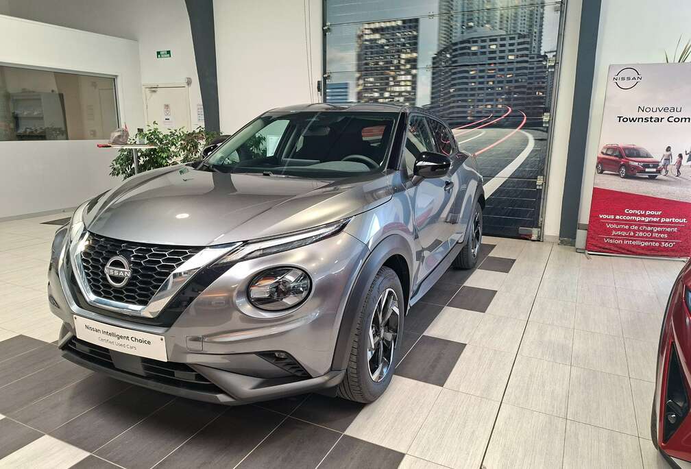 Nissan Acenta look pack