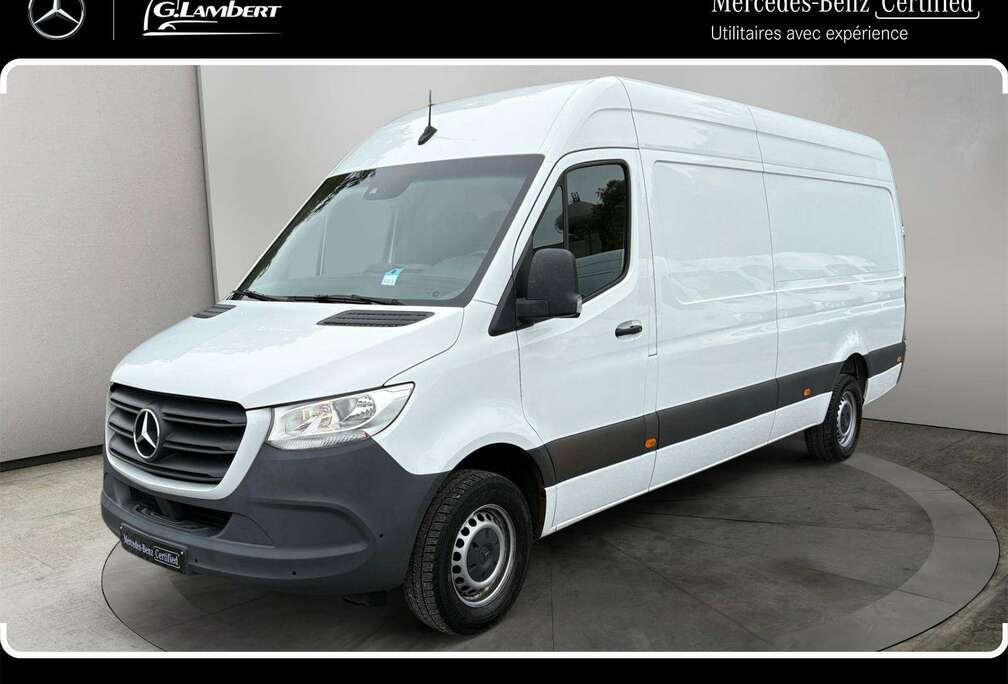 Mercedes-Benz 317 CDI L3H2 RWD Aut.