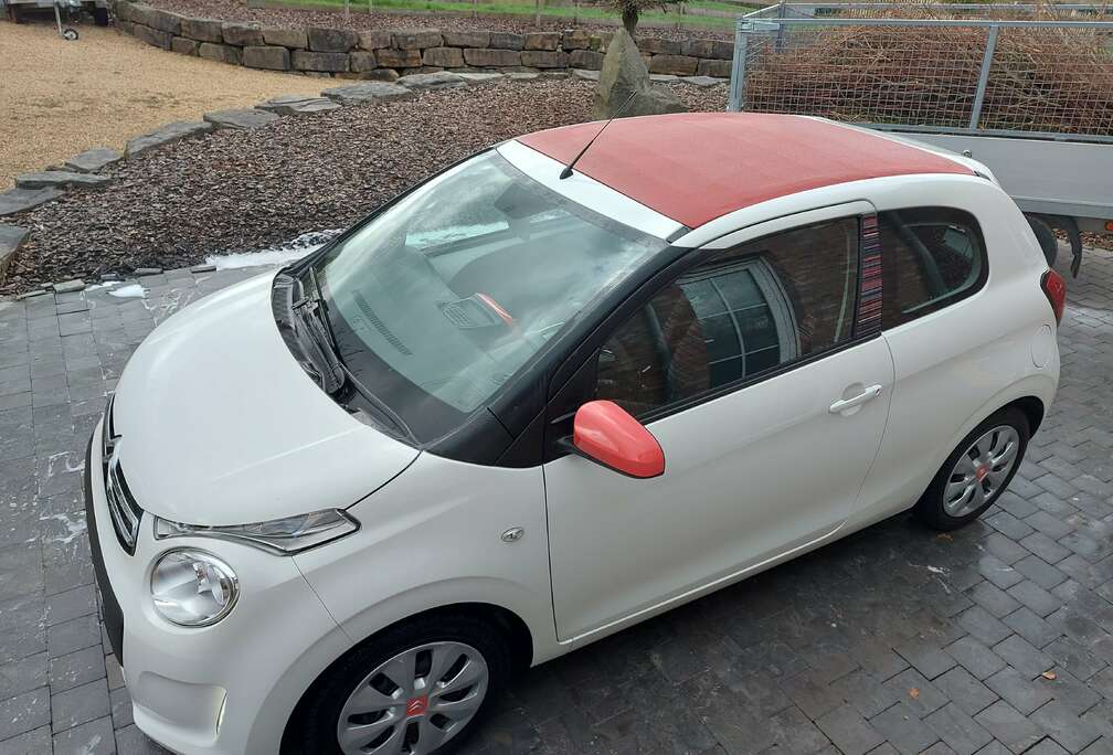 Citroen C1 1.0 VTi Airscape (moteur Toyota, pas puretech)