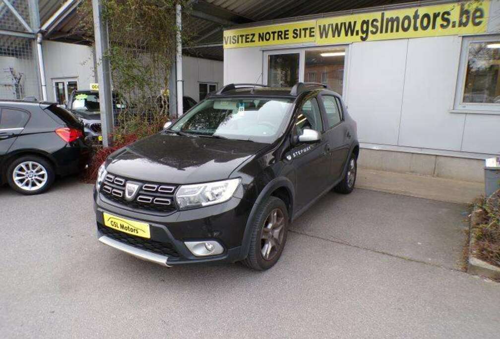Dacia 0.9TCe 90cv Automatique noir 10/20 38.482km Airco