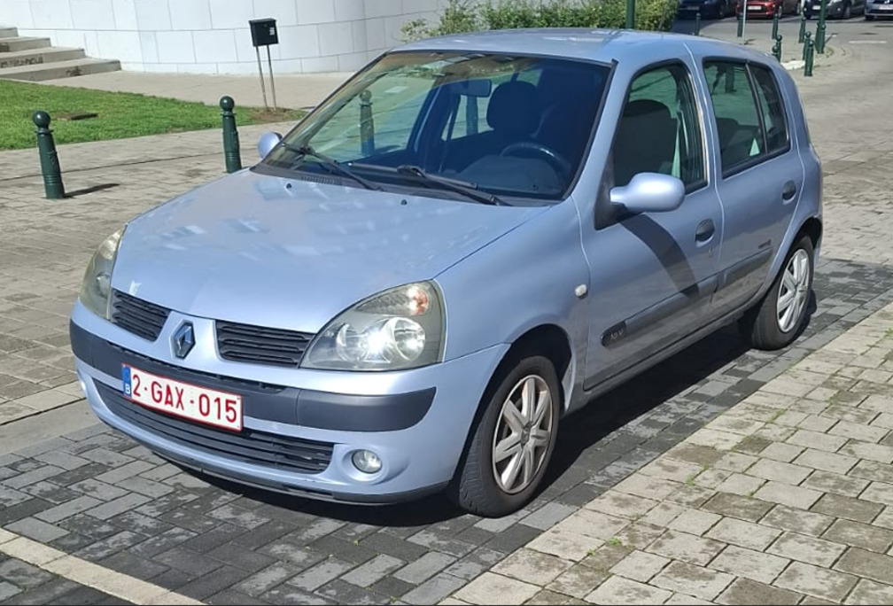 Renault Clio 1.2i Authentique