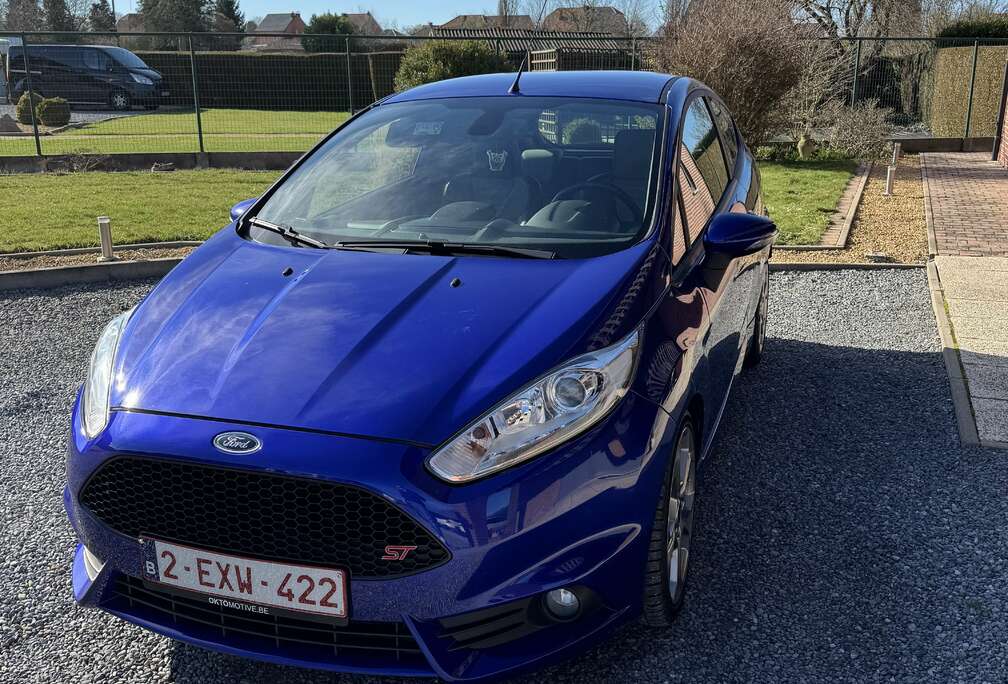 Ford ST2 1.6 EcoBoost