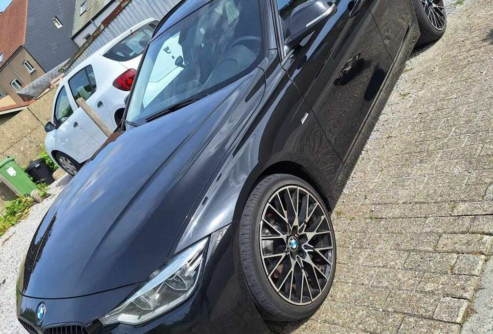 BMW 318d Touring