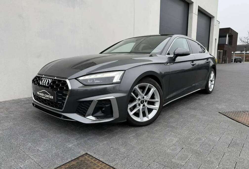 Audi SPORTBACK S-TRONIC S-LINE EL.TREKHAAK PANO DAK