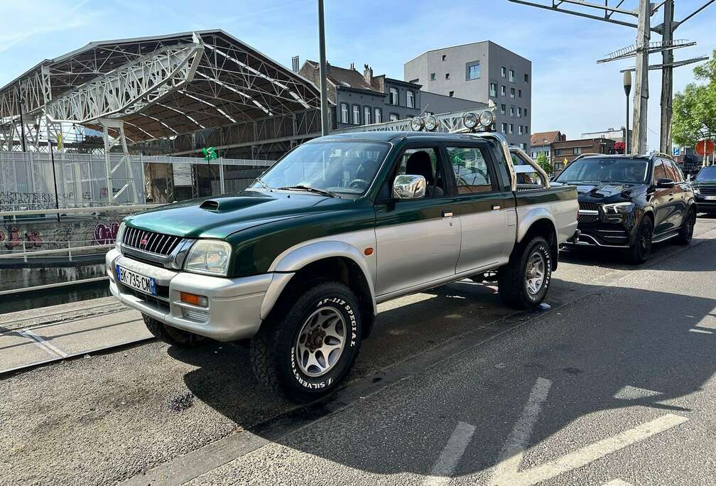 Mitsubishi 2.5 Turbo int. GLS 4WD Exe