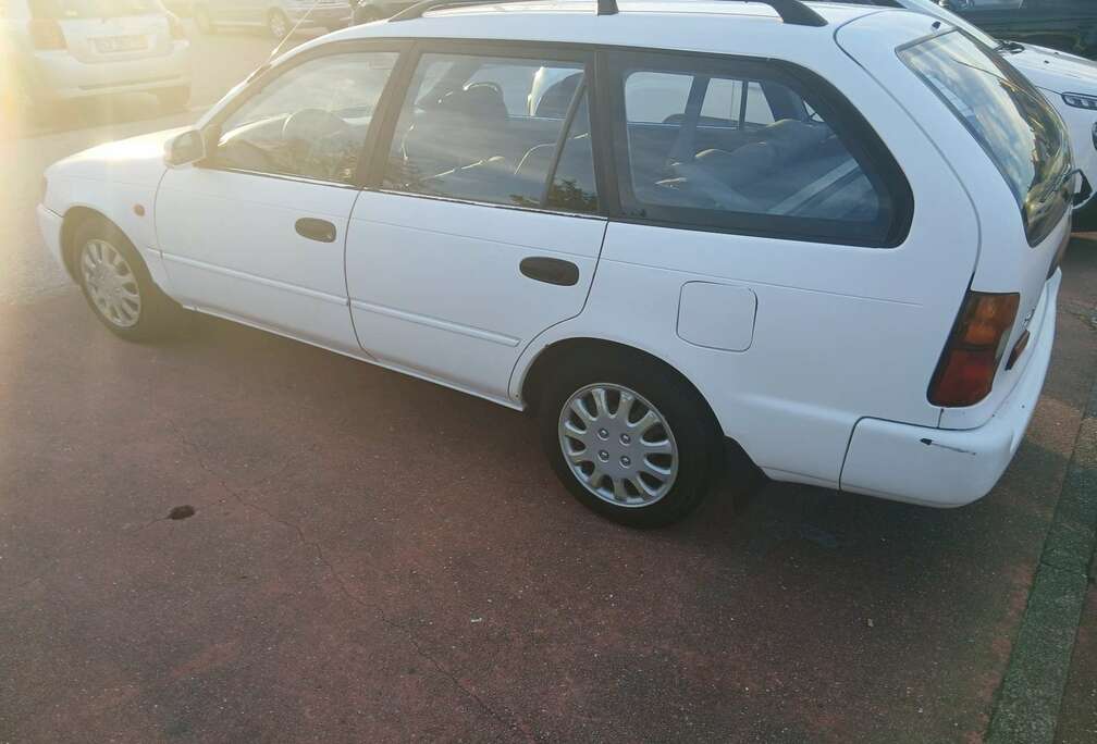 Toyota 1300 DX