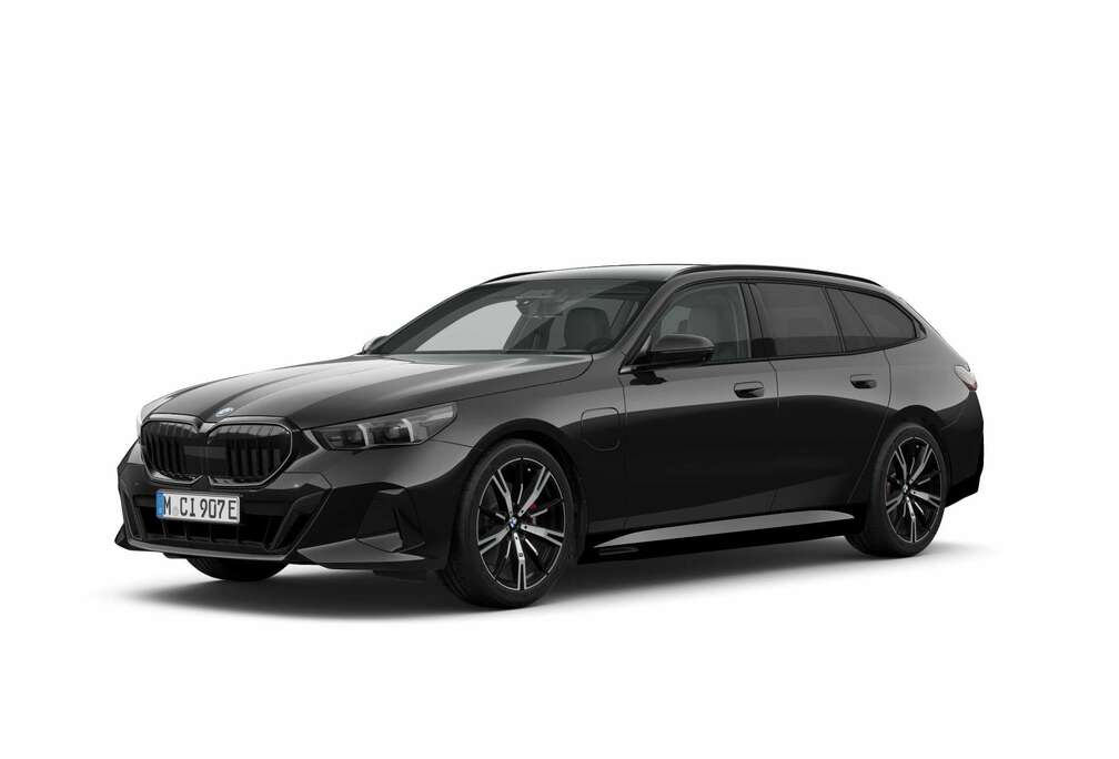 BMW e xDrive Touring M Sport PRO / BOWERS-WLKINS / PANO / HUD / TRKHK / VENT SEAT / FULL