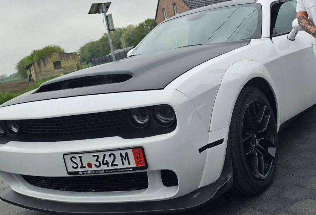 Dodge SXT