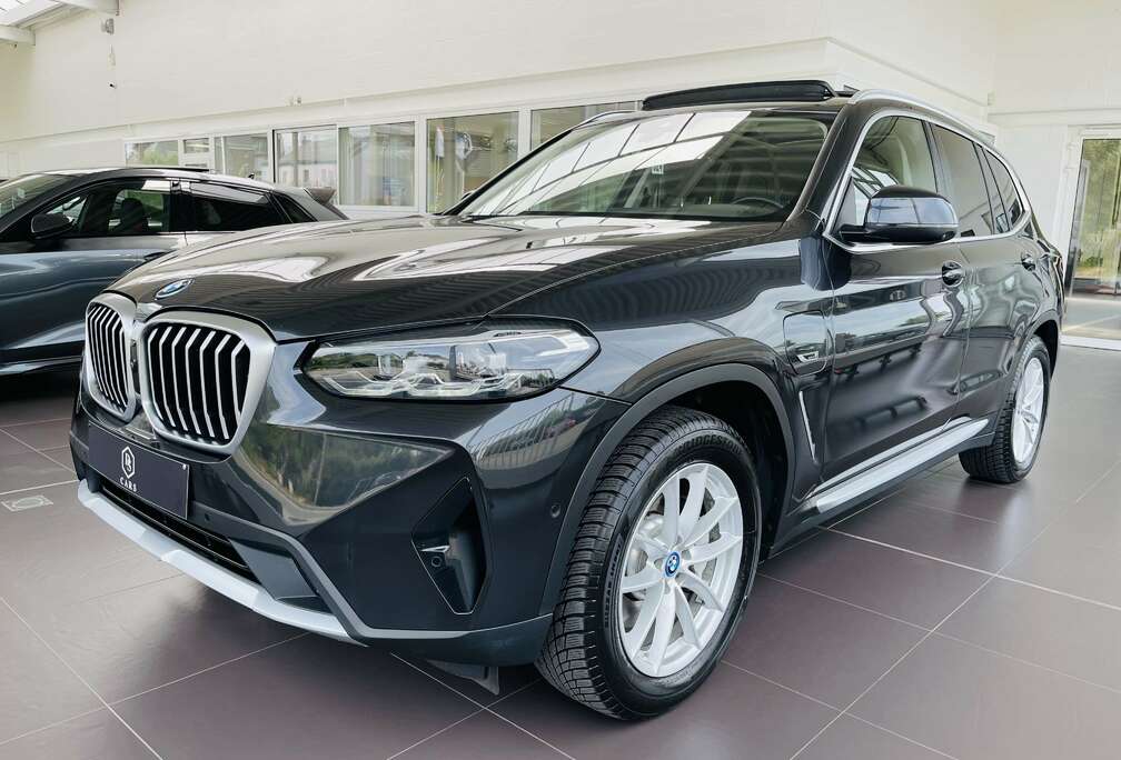 BMW PHEV 2.0iA xDrive30e *** GARANTIE + TOIT PANO + LED + CUIR + GPS ***