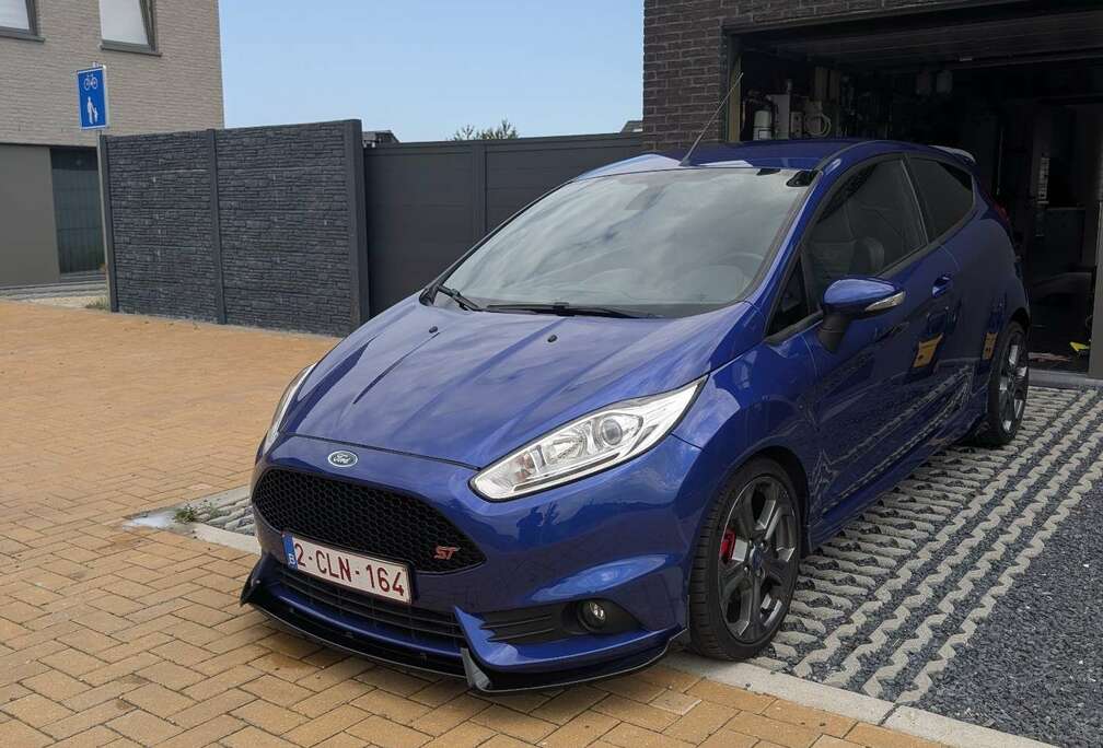 Ford ST2 1.6 EcoBoost