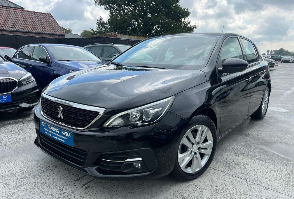 Peugeot 1.2i PURETECH 5-DEURS NAVIGATIE BLUETOOTH CARPLAY