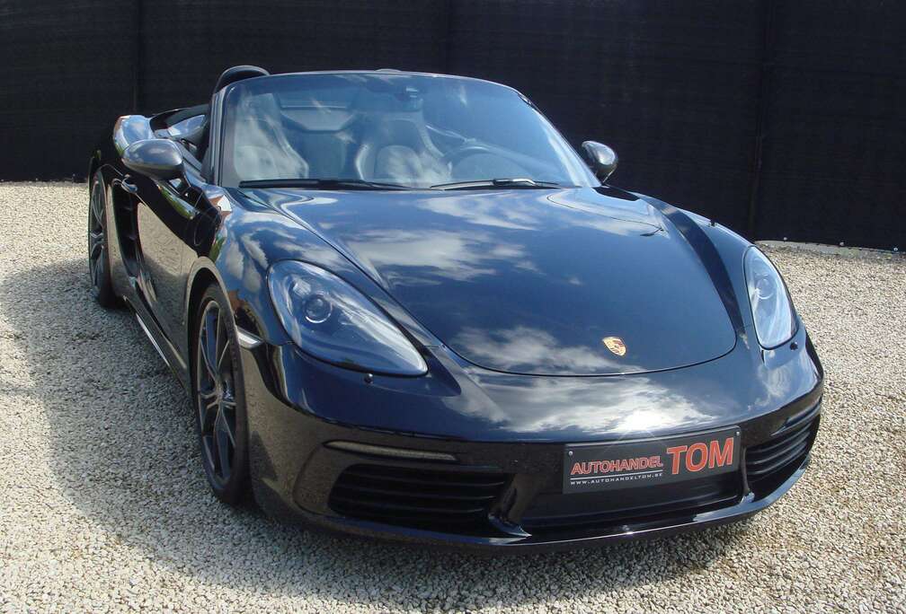 Porsche 718 BOXSTER T * BOSE * SPORTUITLAAT * SPORT CHRONO