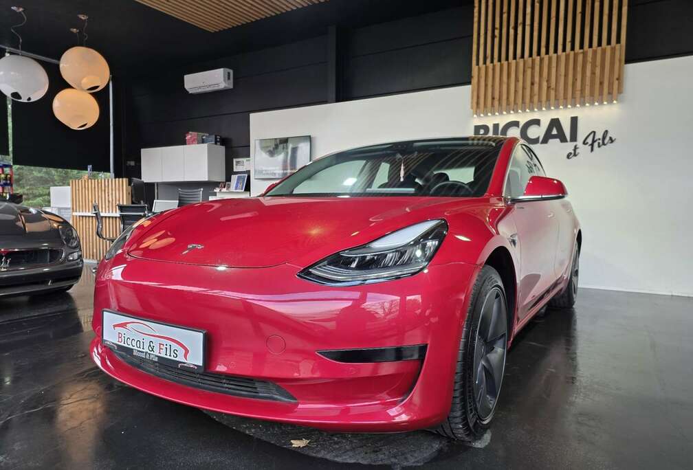 Tesla 239KW 44 kWh Standard Plus//GARANTIE 03/28//