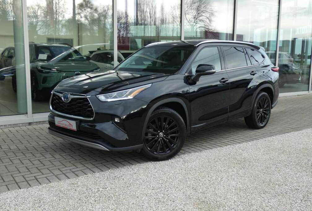 Toyota Hybrid AWD Premium Plus 7PL +Trekhaak +PANO
