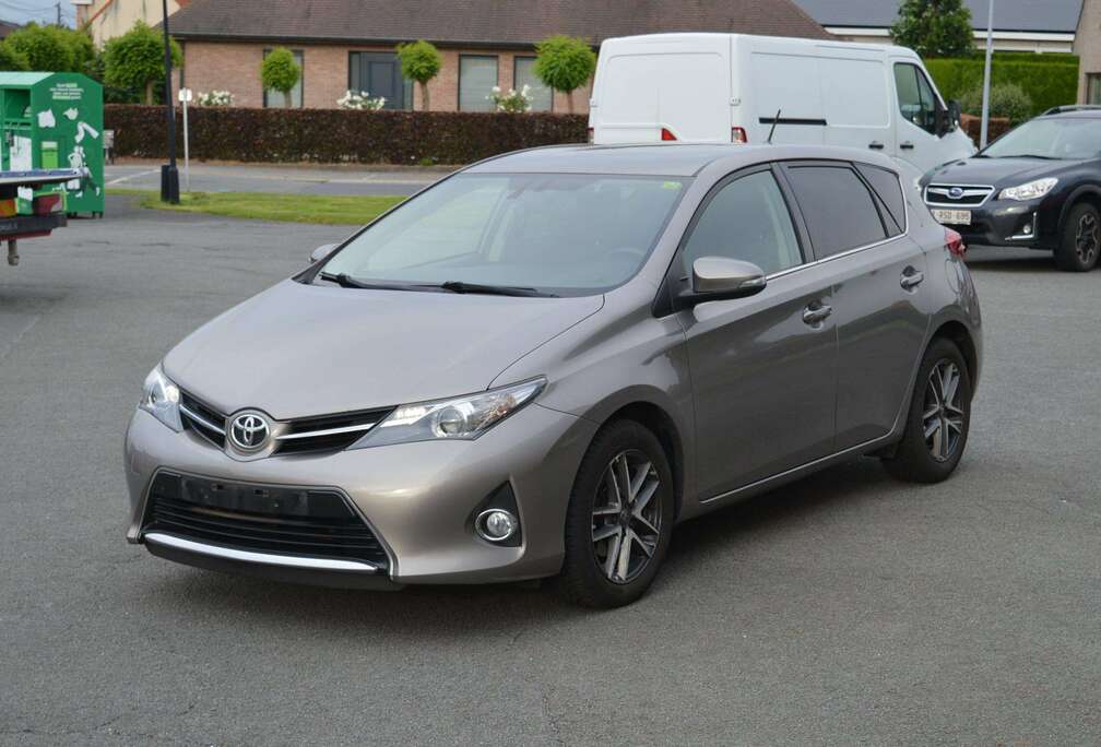 Toyota 1.6i Dynamic