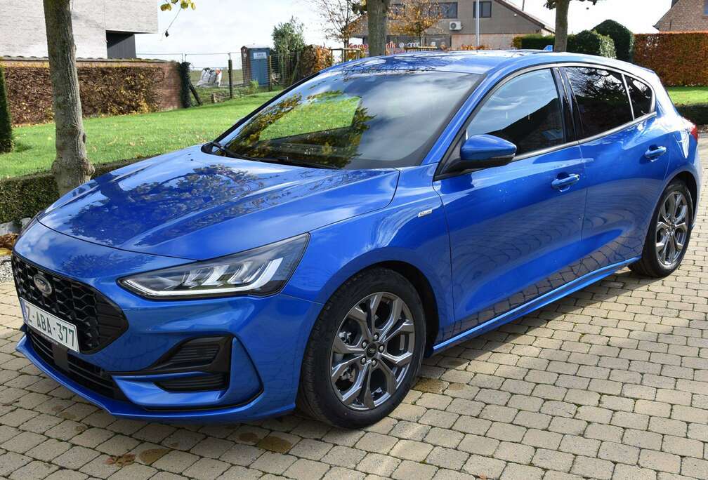 Ford Focus 1.0 EcoBoost MHEV ST-LINE