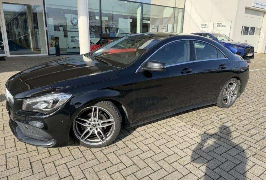 Mercedes-Benz Pack AMG Automatique 1er Propriétaire Garantie 12 Mois