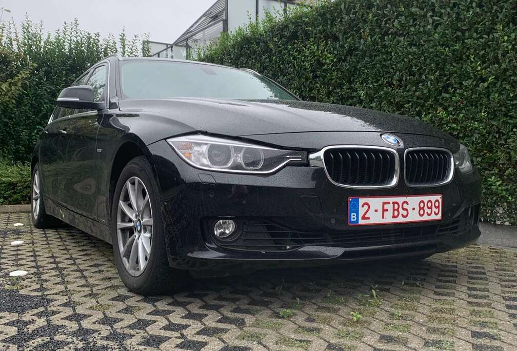 BMW BMW 318d Touring Aut. Luxury Line