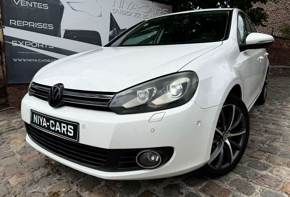 Volkswagen Golf 1.2 TSI Highline**XENON*SIEGES CHAUFFANTS**
