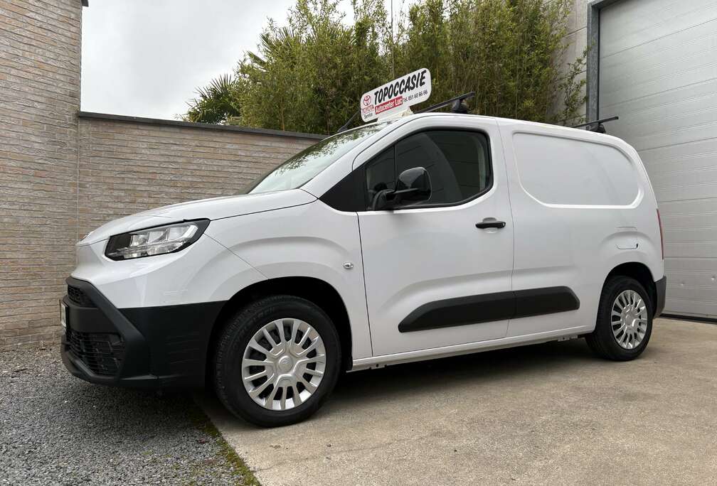 Toyota COMFORT SWB 1.5 D/ FACE LIFT/ TREKHAAK/ CARGO PACK