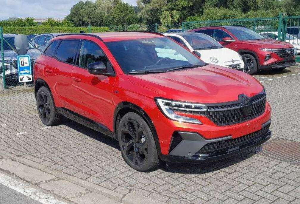 Renault 1.2 E-Tech HEV Iconic Esprit Alpine 4500KM NIEUW