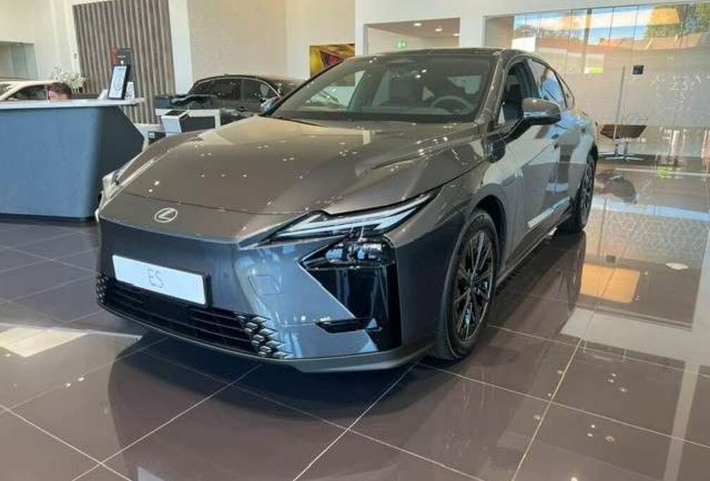 Lexus Executive Line