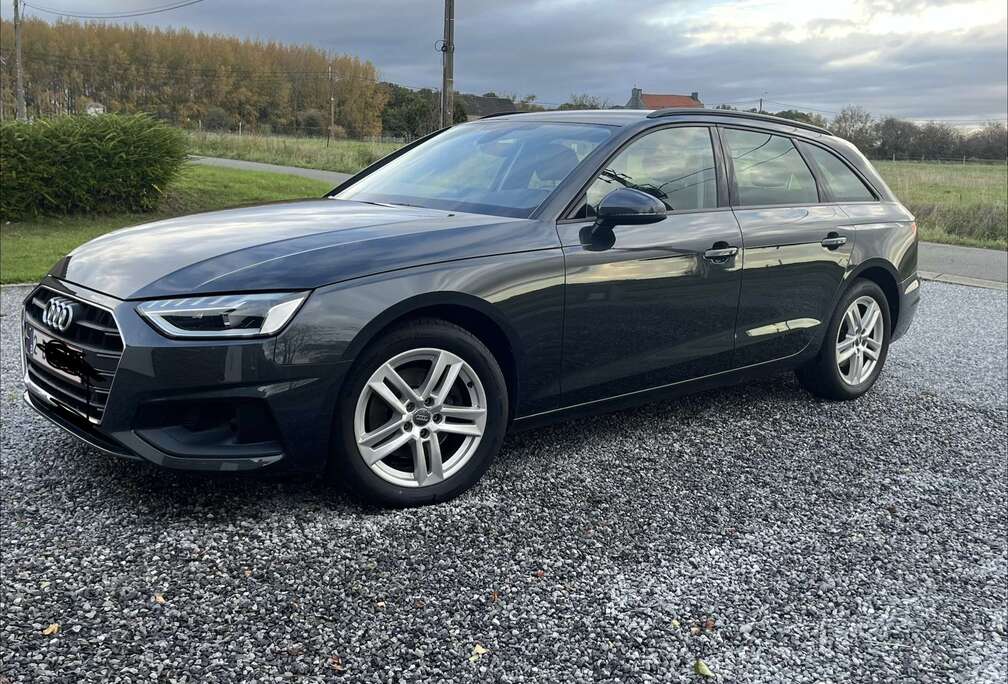 Audi Audi A4 Avant TDI 35 Mild Hybrid Business +