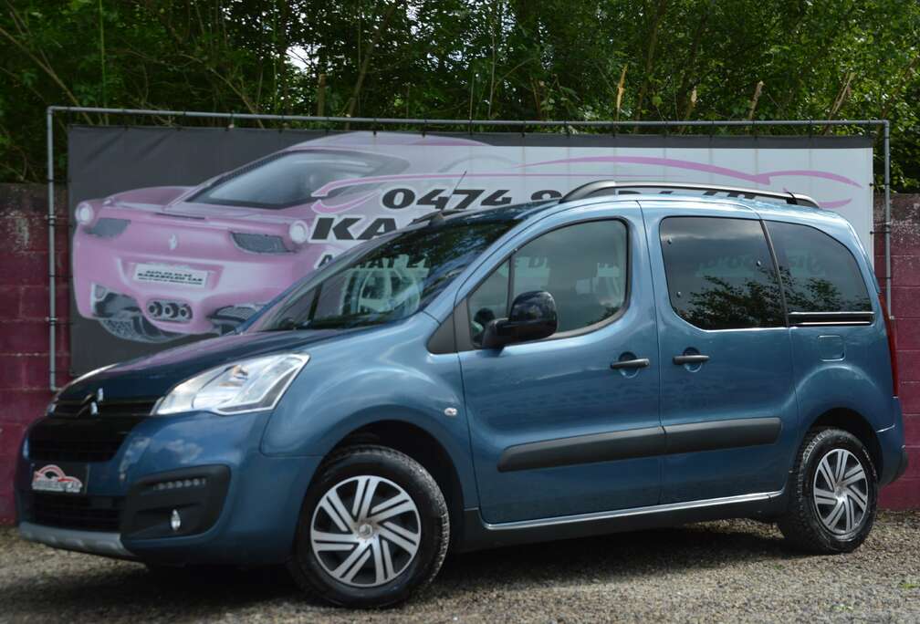 Citroen 1.6BlueHDi Feel NEUF BOITE AUT NAV CLIM 93.492KM