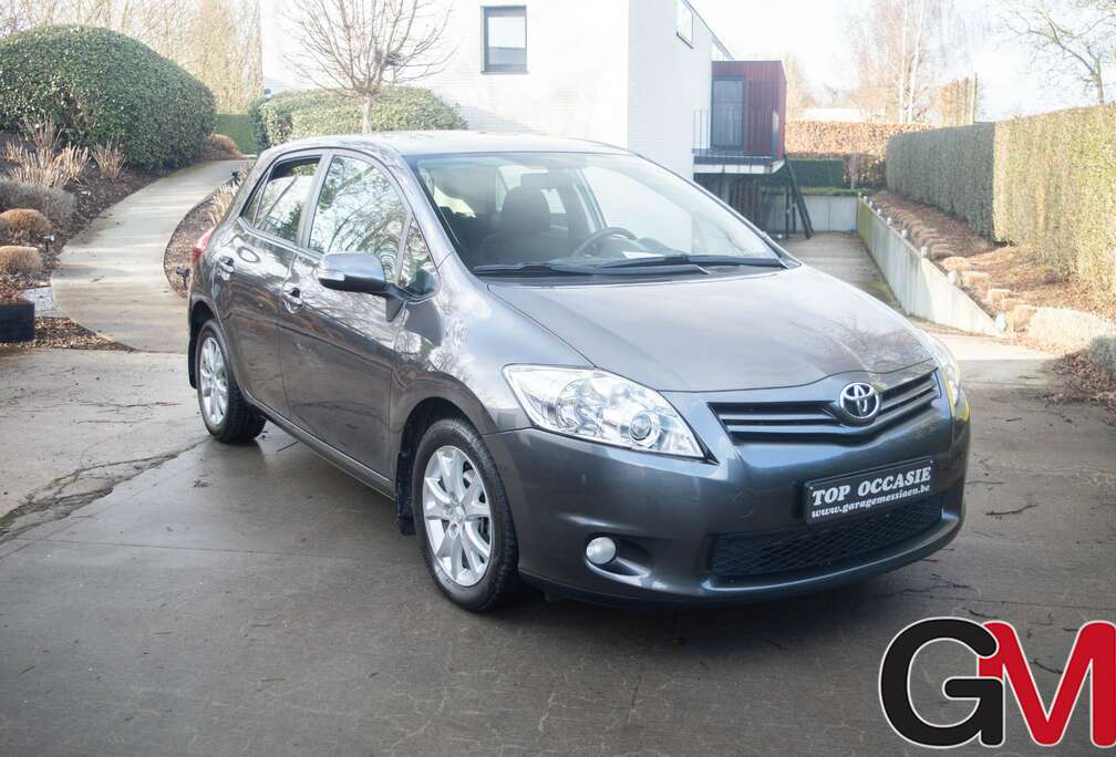 Toyota 1.33i VVT-i Executive