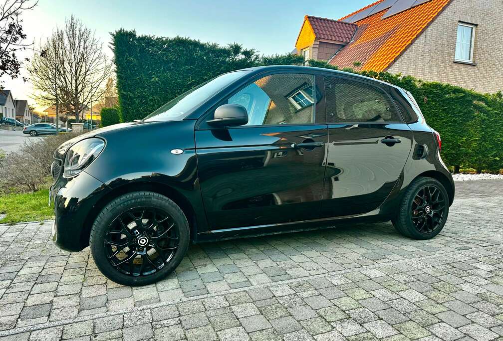 Smart Forfour 1.0i Business Solution PLUS DCT