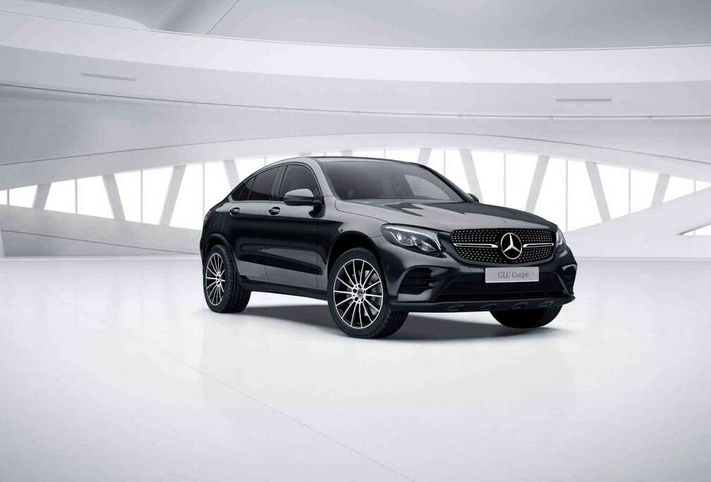 Mercedes-Benz 4MATIC Coupé AMG Line  Panoramisch Dak  Trekhaak