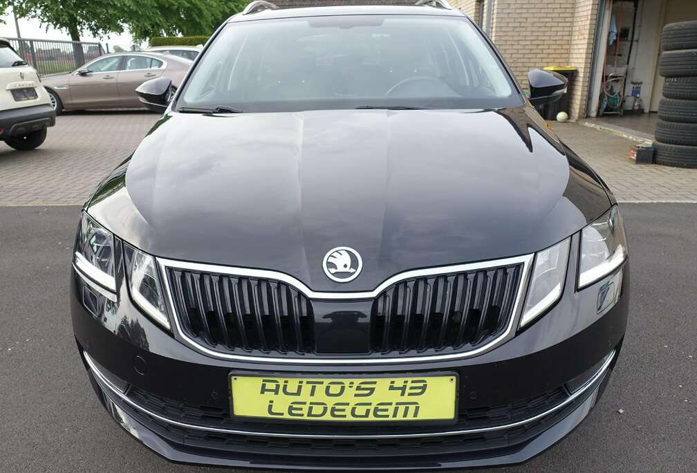 Skoda Octavia SW 1.6 CR TDi Style DSG (EU6.2) Automaat,Garantie,Panoramic,Propereauto