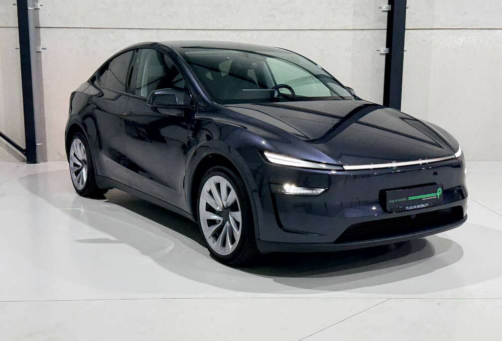 Tesla Model Y 83.1 kWh Long Range AWD