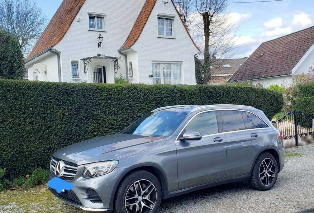 Mercedes-Benz 4Matic 9G-TRONIC AMG Line