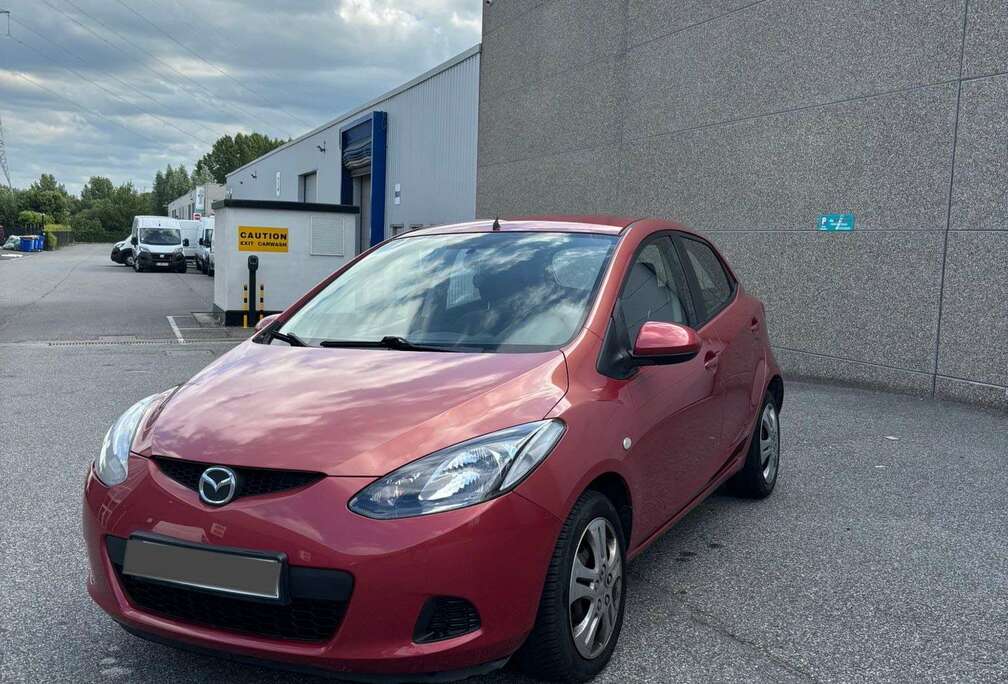 Mazda 1.3i 2008