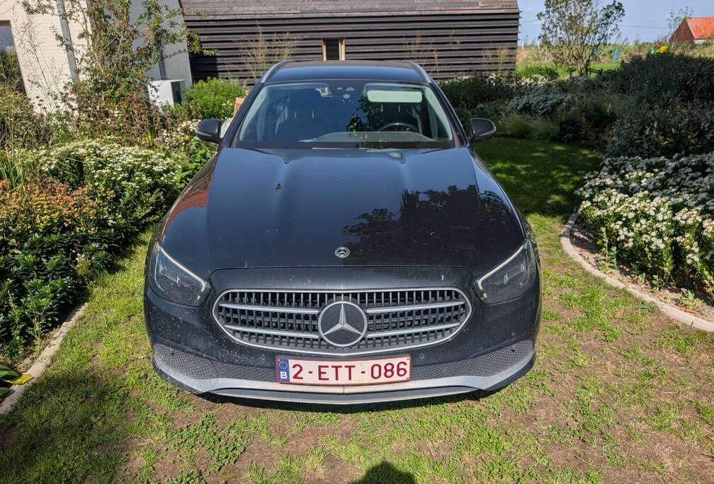 Mercedes-Benz E 300 MHE