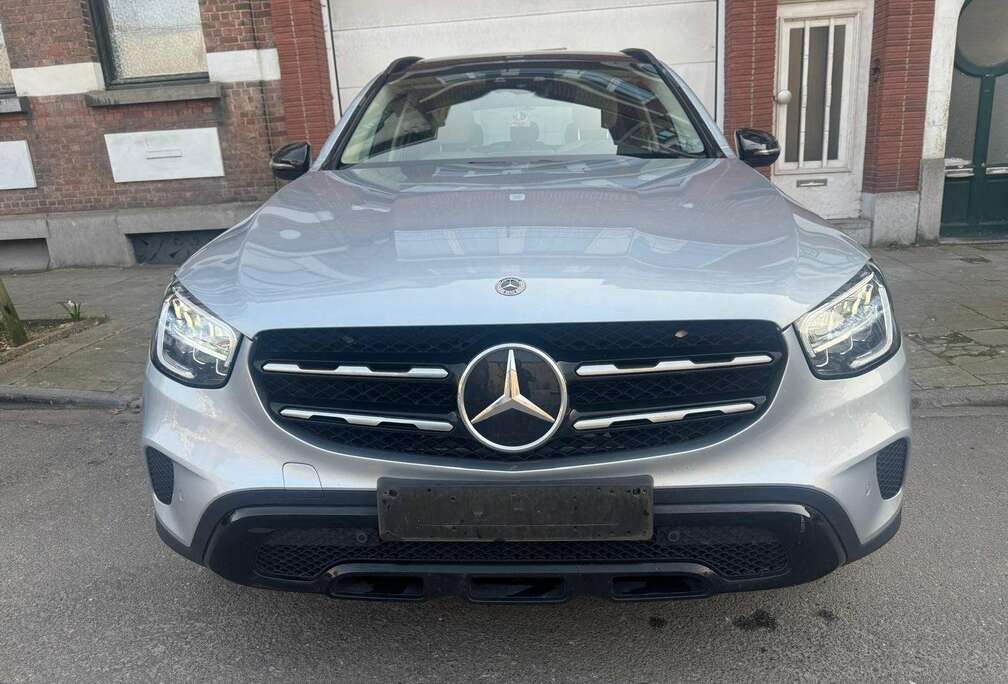 Mercedes-Benz GLC 300 4-Matic (EU6.2)-Toit Pano-Night