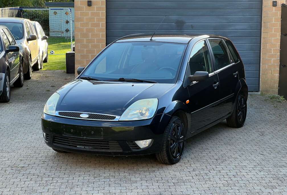 Ford 1.6i 16v Ghia Airco Leder – Start&Rijdt – Zo meenemen